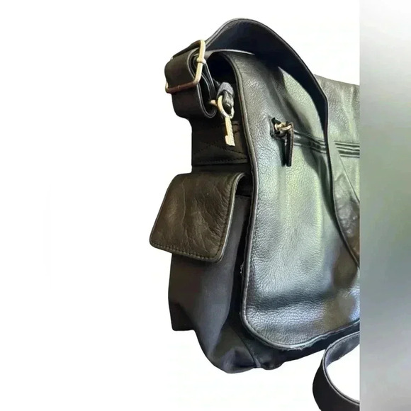 Fossil Leather Microfiber Black large Multi Pocket Shoulder Tote Messenger Bag - Picture 4 of 16